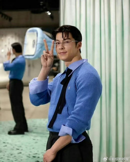 08 Hua Quang Han.jpg