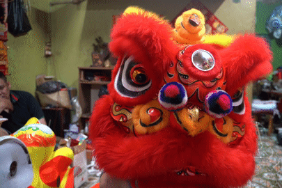 Độc đáo nghề làm đầu lân thủ công ở TPHCM, mang mùa xuân đi muôn nơi