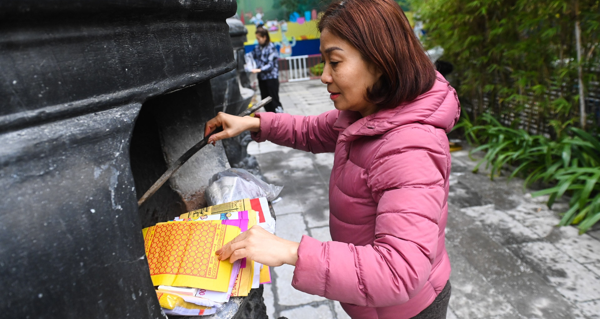 Hóa vàng ngày nào, giờ nào đẹp tết Bính Ngọ năm...