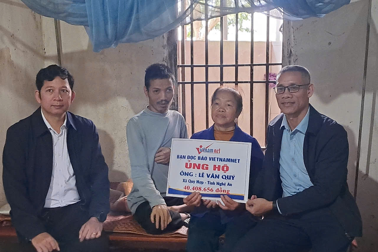 Hơn 40 triệu đồng đến với vợ chồng nghèo ở Nghệ An nuôi 2 con bệnh tật