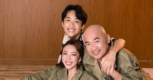 Khoảnh khắc đáng giá nhất năm của cặp nghệ sĩ Tiến Luật - Thu Trang