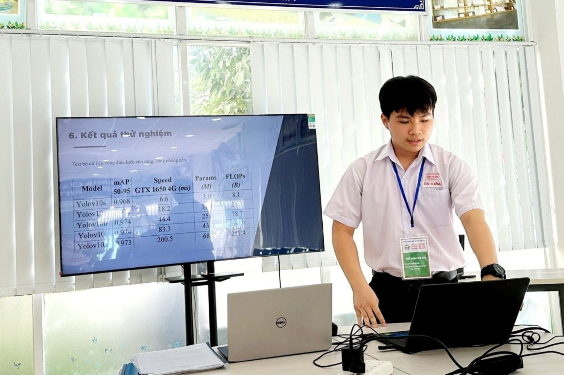 Nam sinh ở Đồng Nai giành giải quốc gia với ứng dụng hỗ trợ người khuyết tật