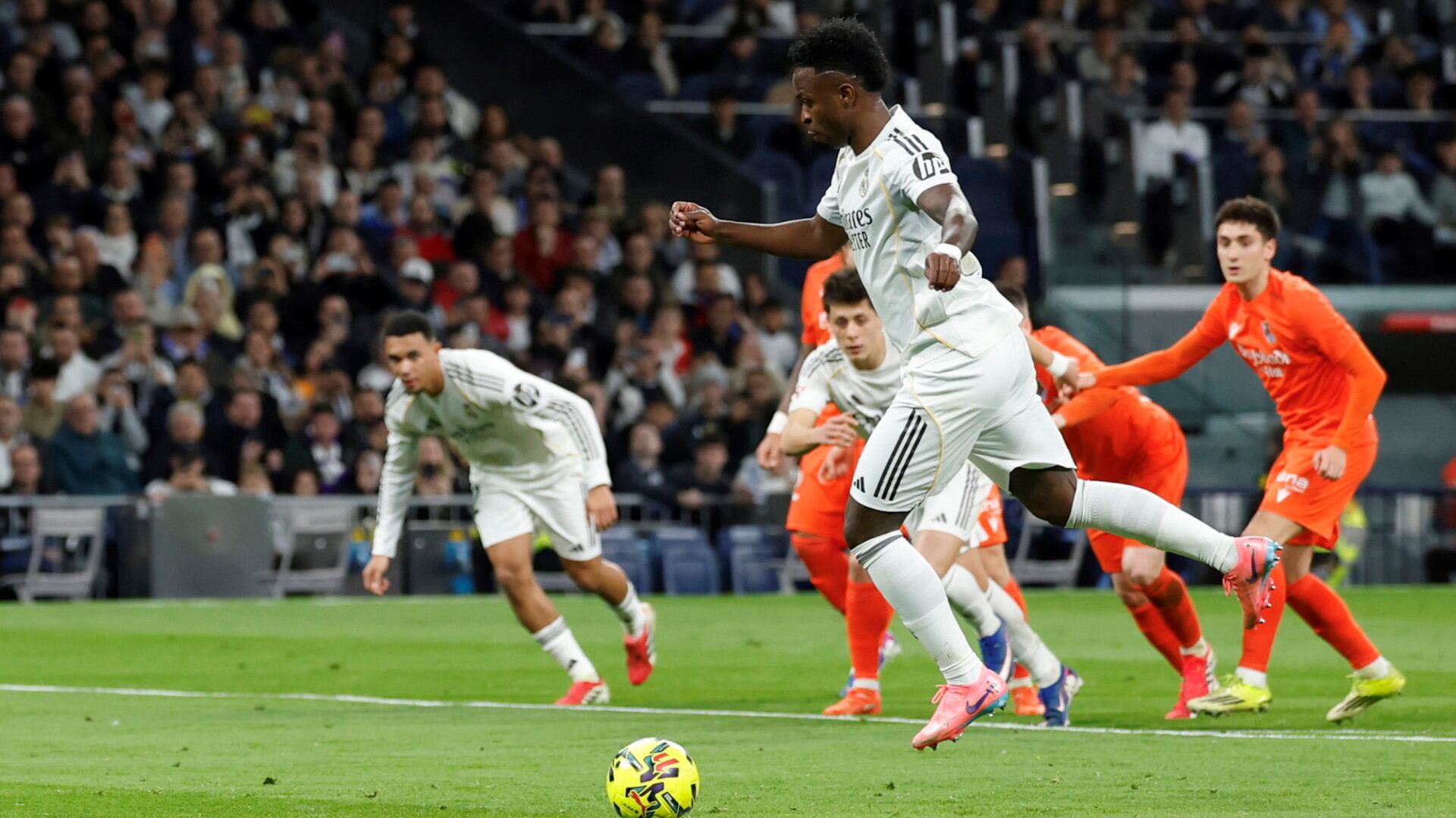 Vinicius Real Madrid Sociedad.jpg