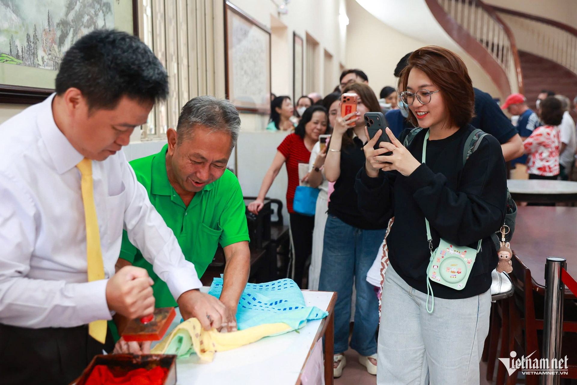 W-chùa bà Thiên Hậu Nguyễn Huế 6.jpg