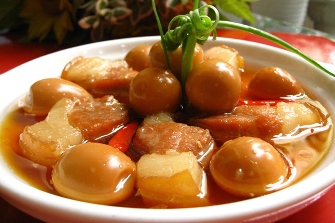 3 nguyên tắc khi ăn thịt kho tàu và nấu đông