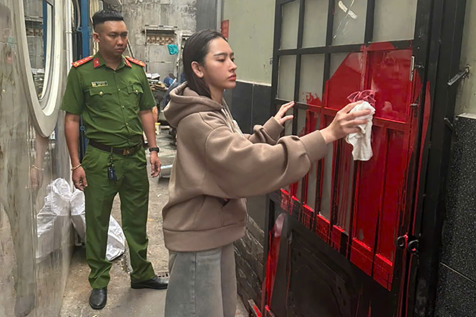 Cô gái bị bắt tạm giam vì tạt sơn nhà người yêu cũ