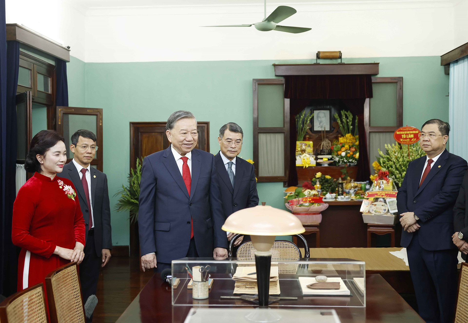 vnapotaltongbithudanghuongtuongniembachotainha678594832 1771211434537983732945.jpg