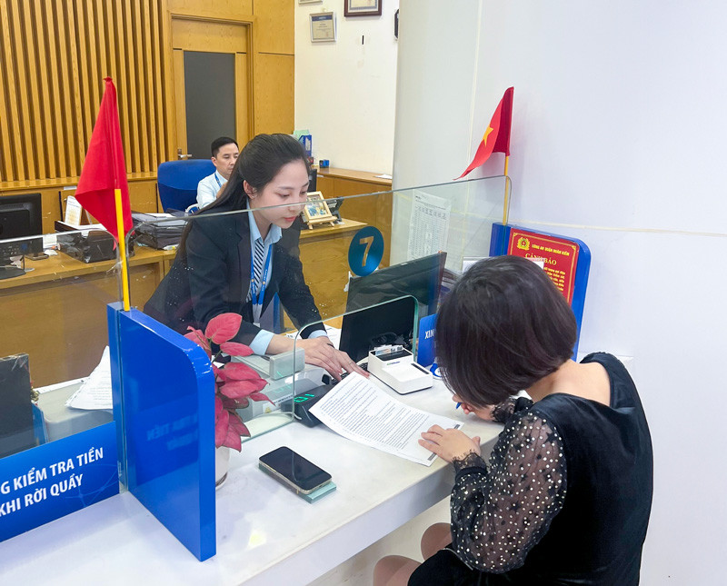 baoviet bank nam 2025 cung co nen tang tang truong 02.jpg