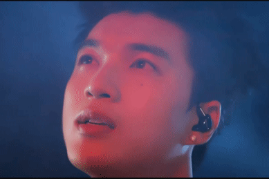 Màn biểu diễn có '1-0-2' của HIEUTHUHAI và Quang Hùng