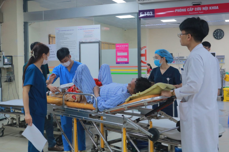 Nhiều ca cấp cứu dồn dập vào thời điểm giao thừa