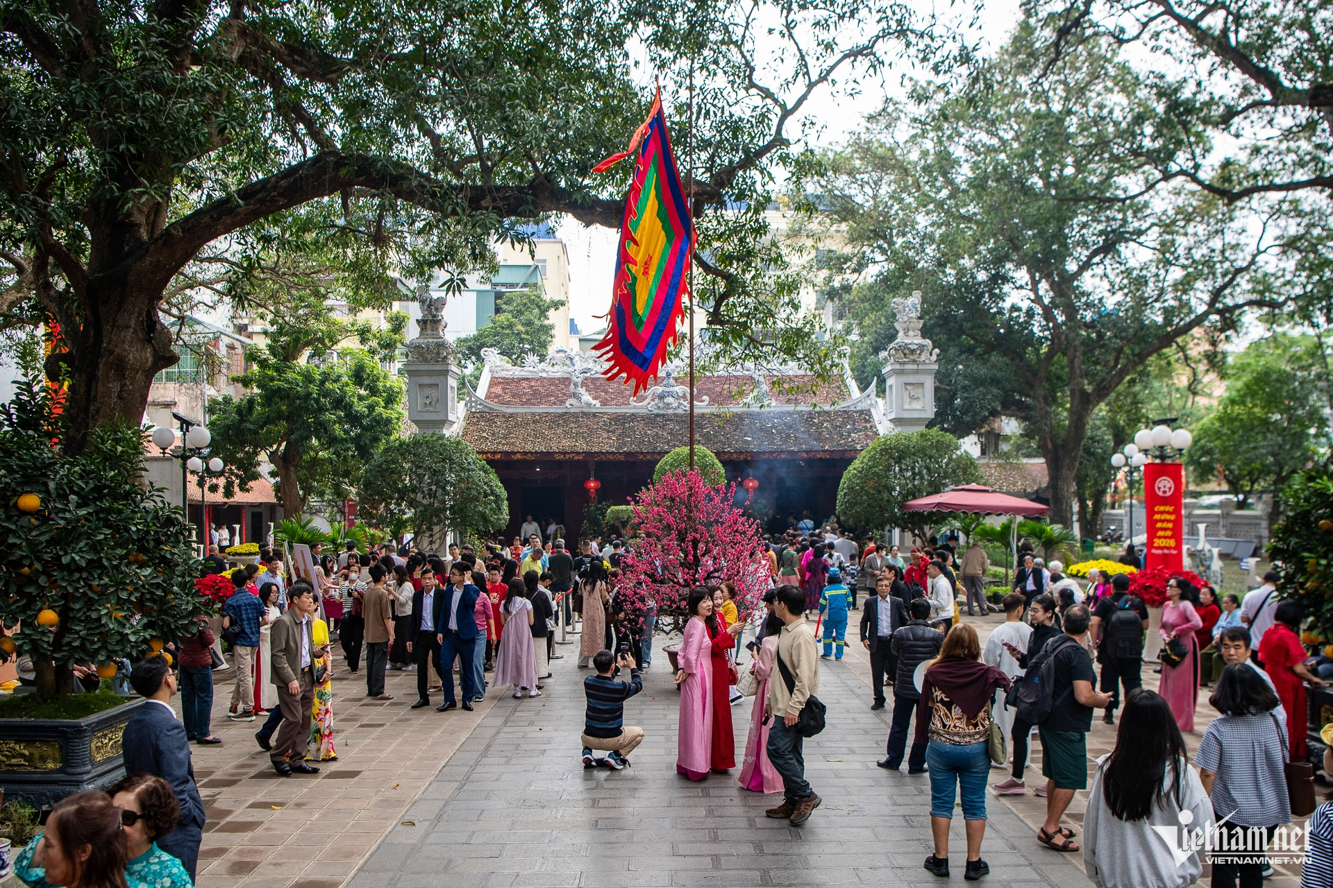 W-LE CHUA DAU NAM   DUC ANH.jpg