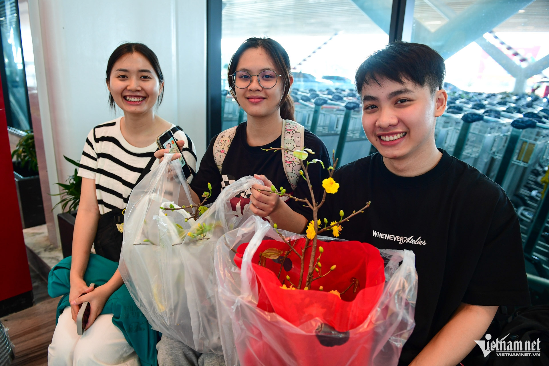 W-sân bay nguyễn huế 2.jpg