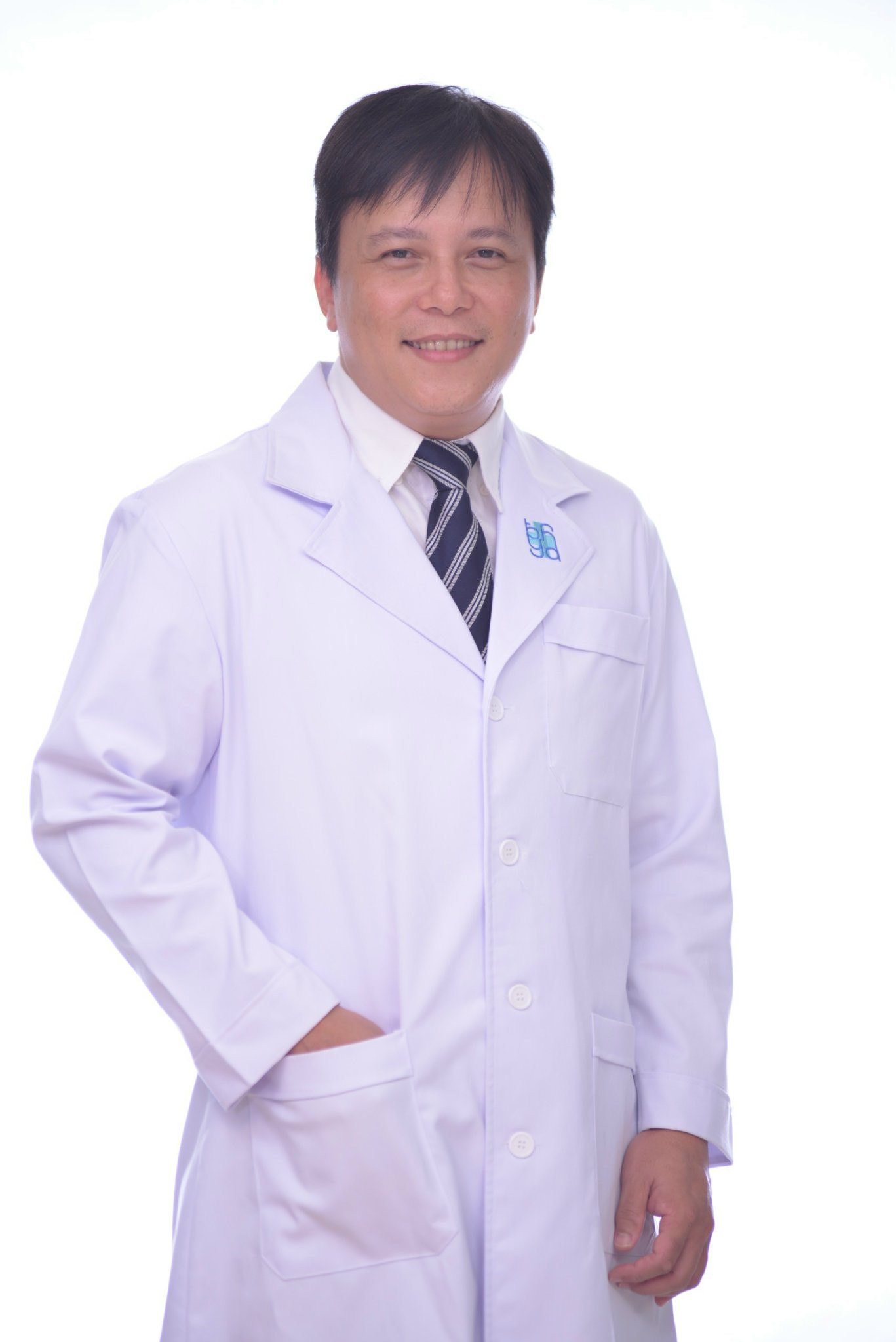 Chia đôi lá gan để cứu hai sinh mạng BS Cong Long