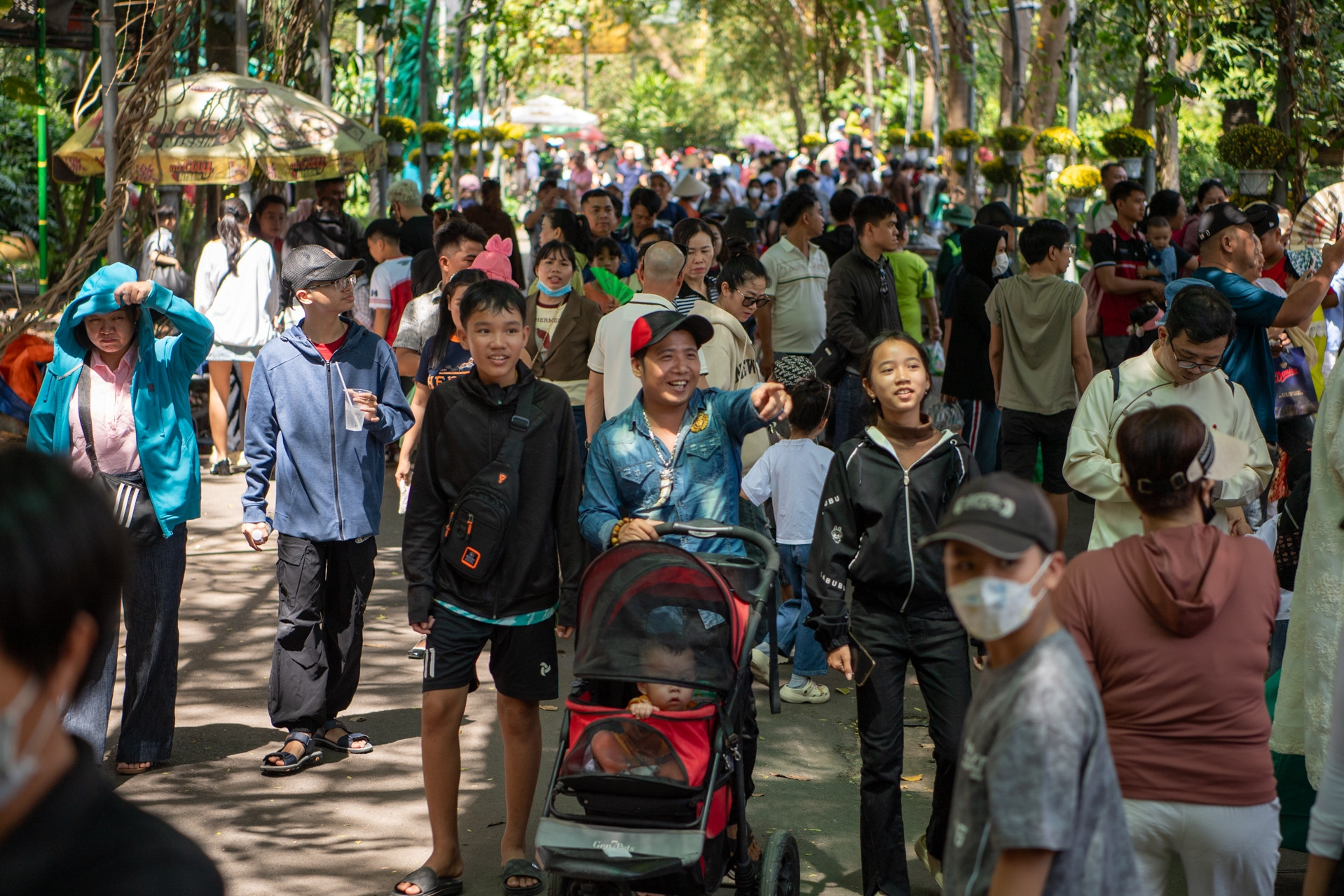 Chen chân du xuân tại Thảo Cầm Viên Sài Gòn