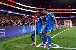 Vinicius Mbappe Benfica Real Madrid.jpg