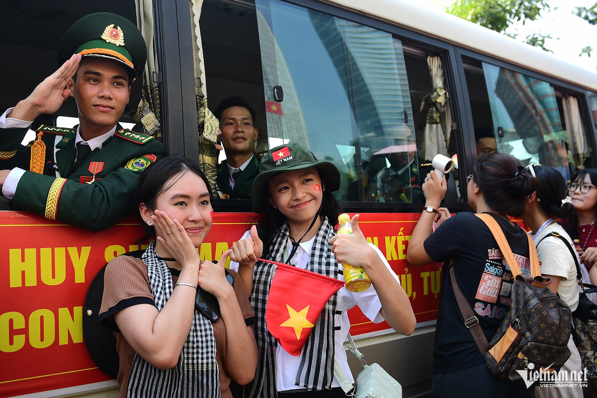 W-anh dieu binh nguyen hue.jpg