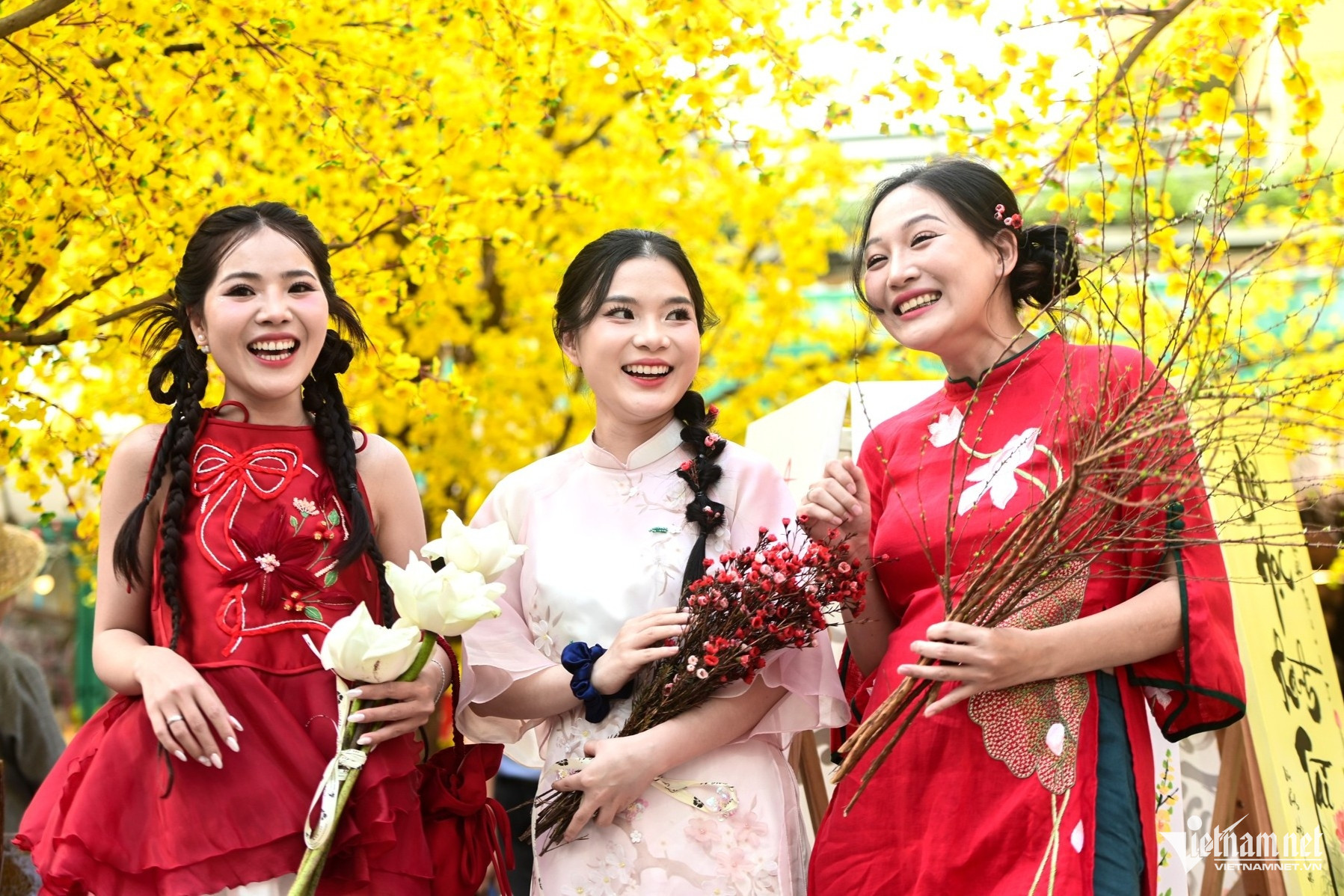 W-tết nguyễn huế 9.jpg