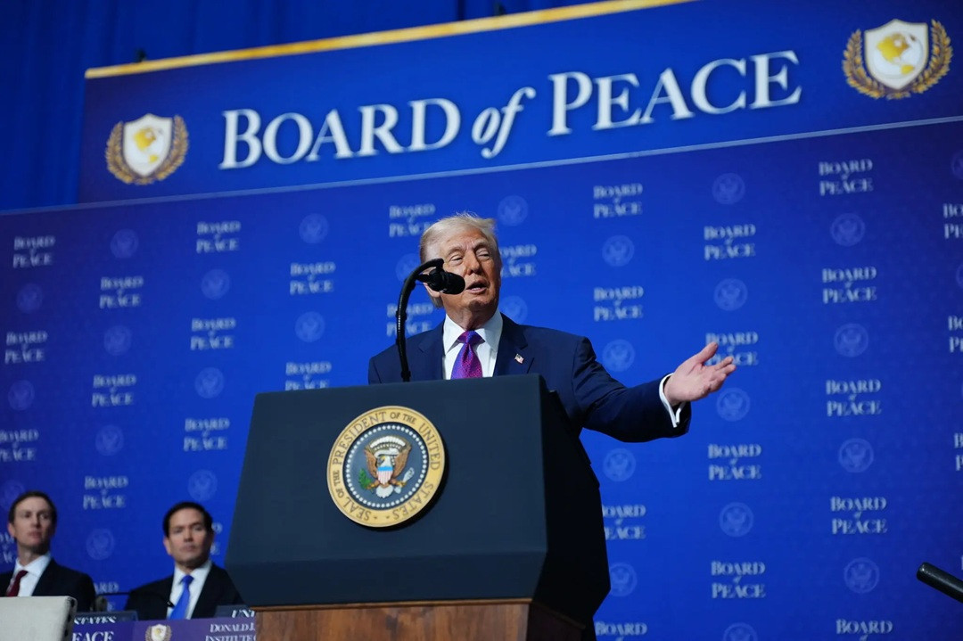 19trump news board peace tclh superJumbo.jpg