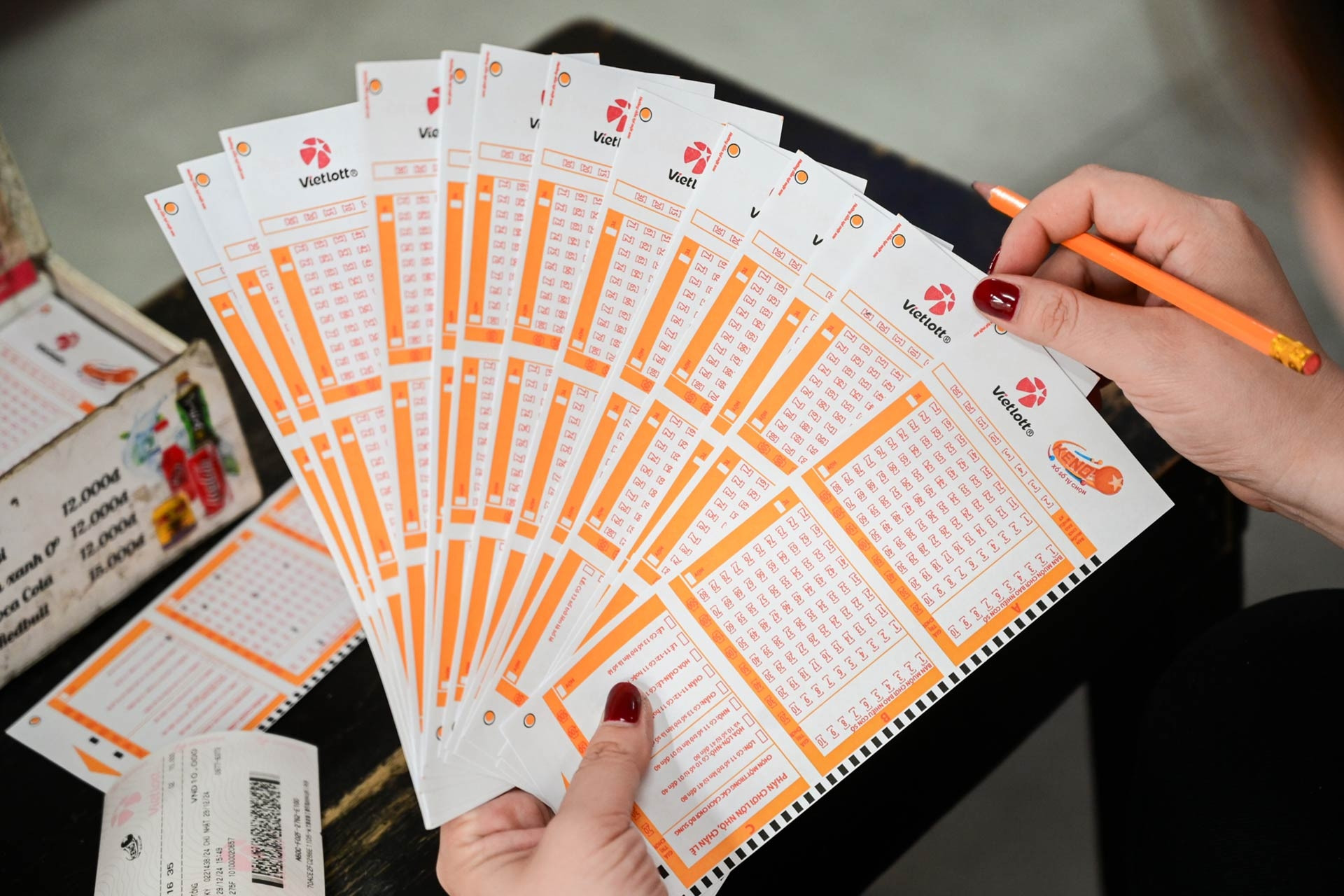 Kết quả Vietlott hôm nay 19/2: Tìm được 11 vé trúng giải nhất