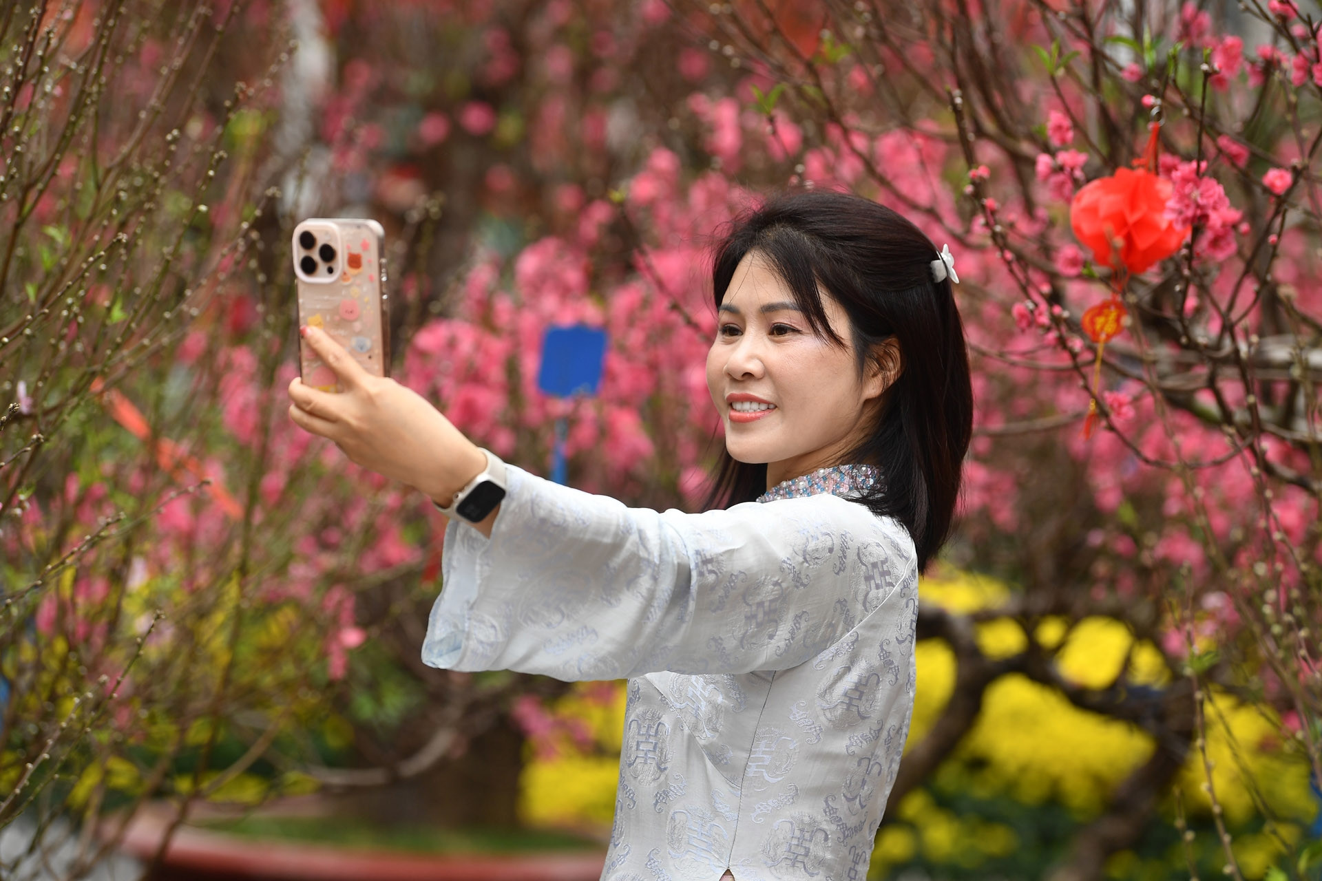 Dự báo thời tiết 19/2/2026 (mùng 3 Tết): Hà Nội vài nơi mưa xuân, cao nhất 22 độ