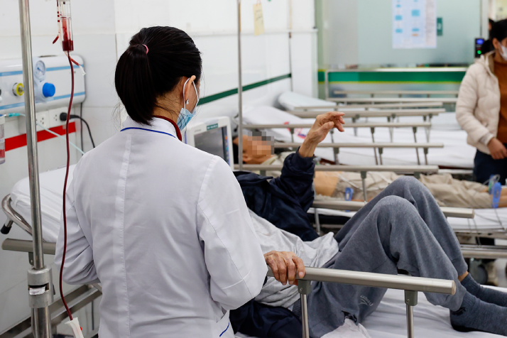 Thói quen 'bức tử' lá gan ngày Tết