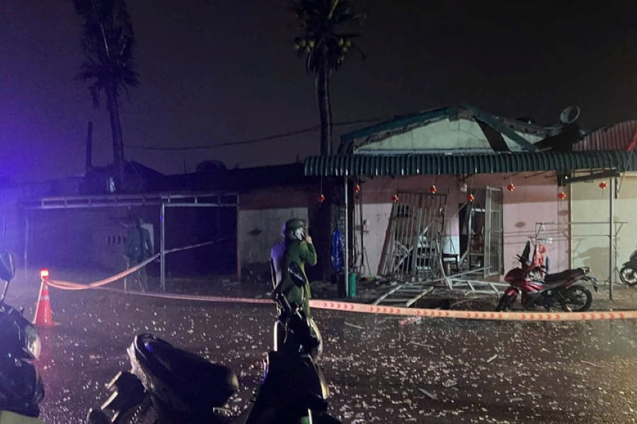 Vụ nổ khiến 10 người bị thương ở Thanh Hóa: Đối tượng nghi vấn là em rể chủ nhà