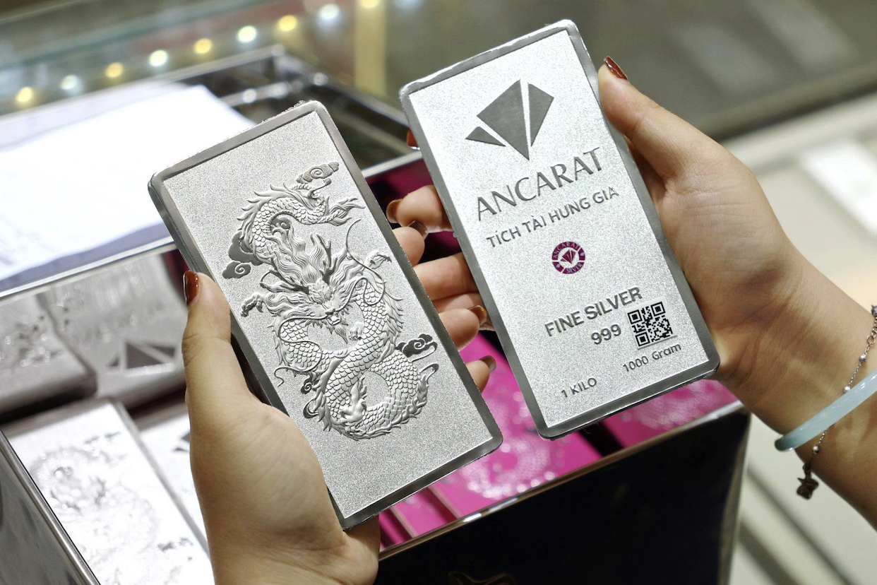 Giá bạc hôm nay 3/2/2026: Sau chuỗi ngày ảm đạm, bật tăng đến 3 triệu đồng/kg