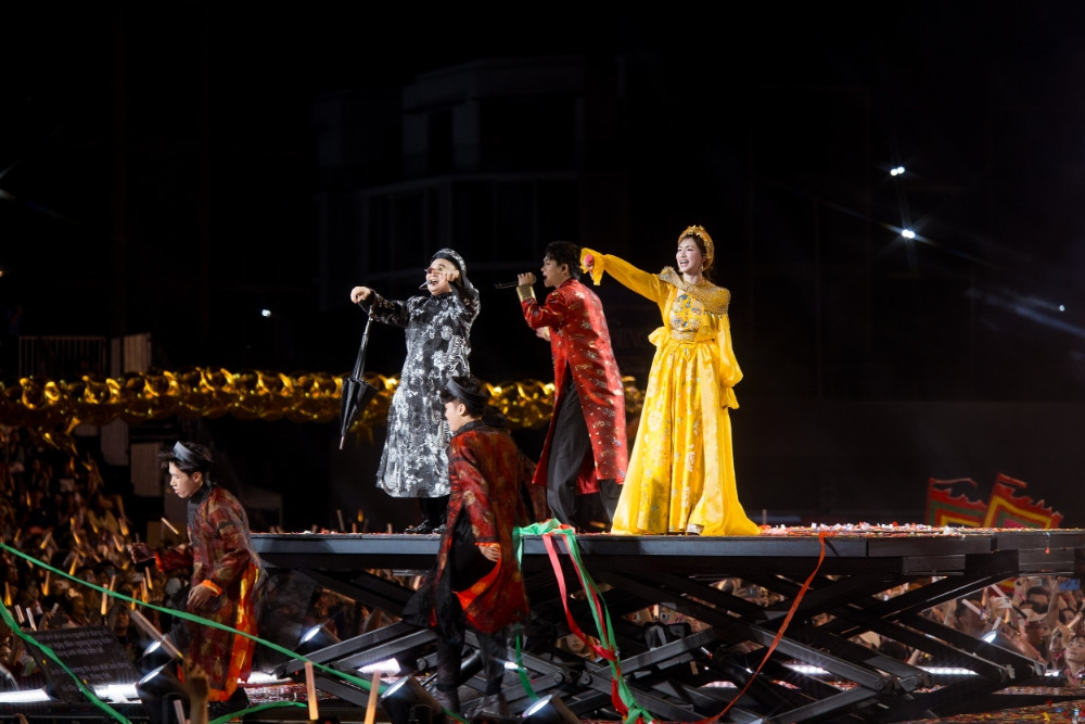 BẮC BLING với NS ƯT Xuân Hinh và Tuấn Cry.jpg