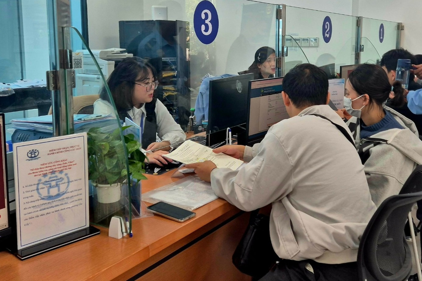 Cán bộ, công chức về xã làm việc được nhận trợ cấp 10 tháng lương cơ sở