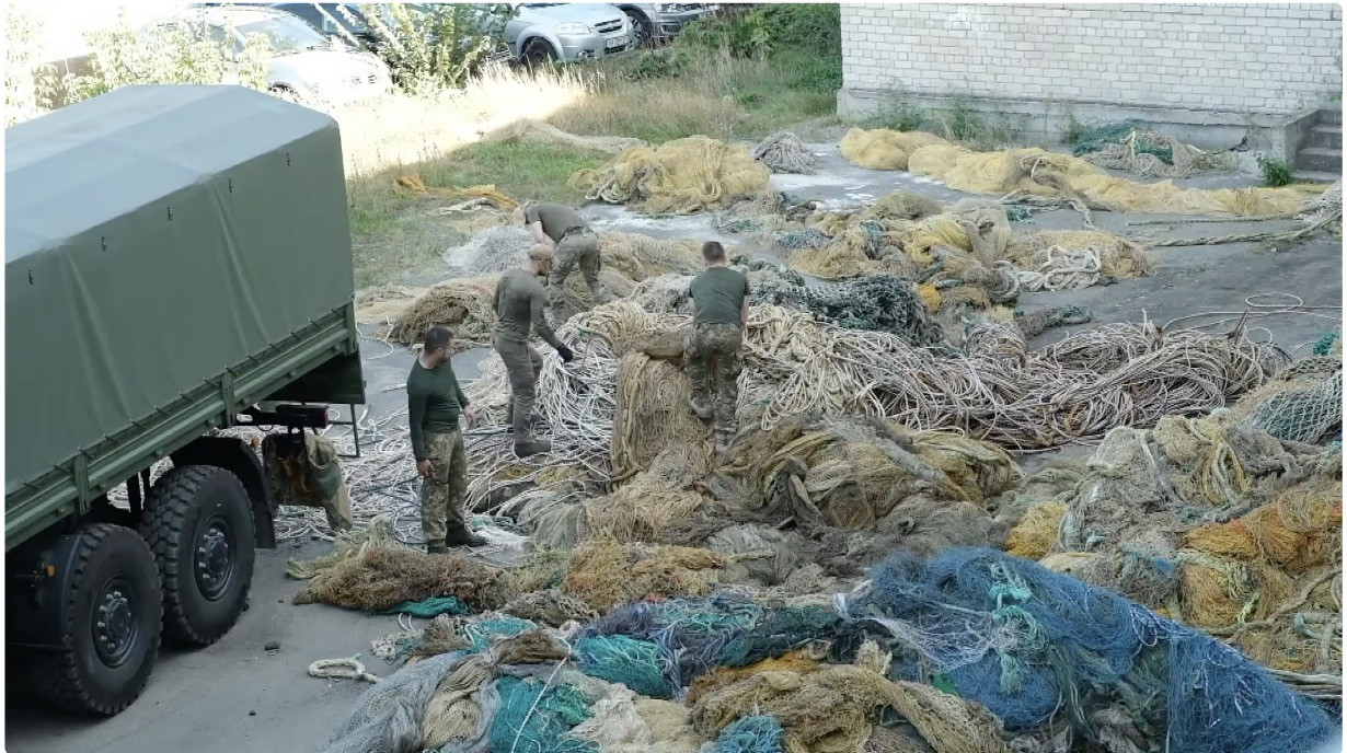 Lưới bảo vệ đường ở Ukraine. Ảnh: The Union of Entrepreneurs of the Television and Film Industry