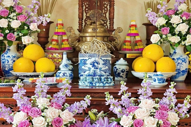 Ngày, giờ đẹp rút tỉa chân nhang, bao sái bàn thờ năm 2026