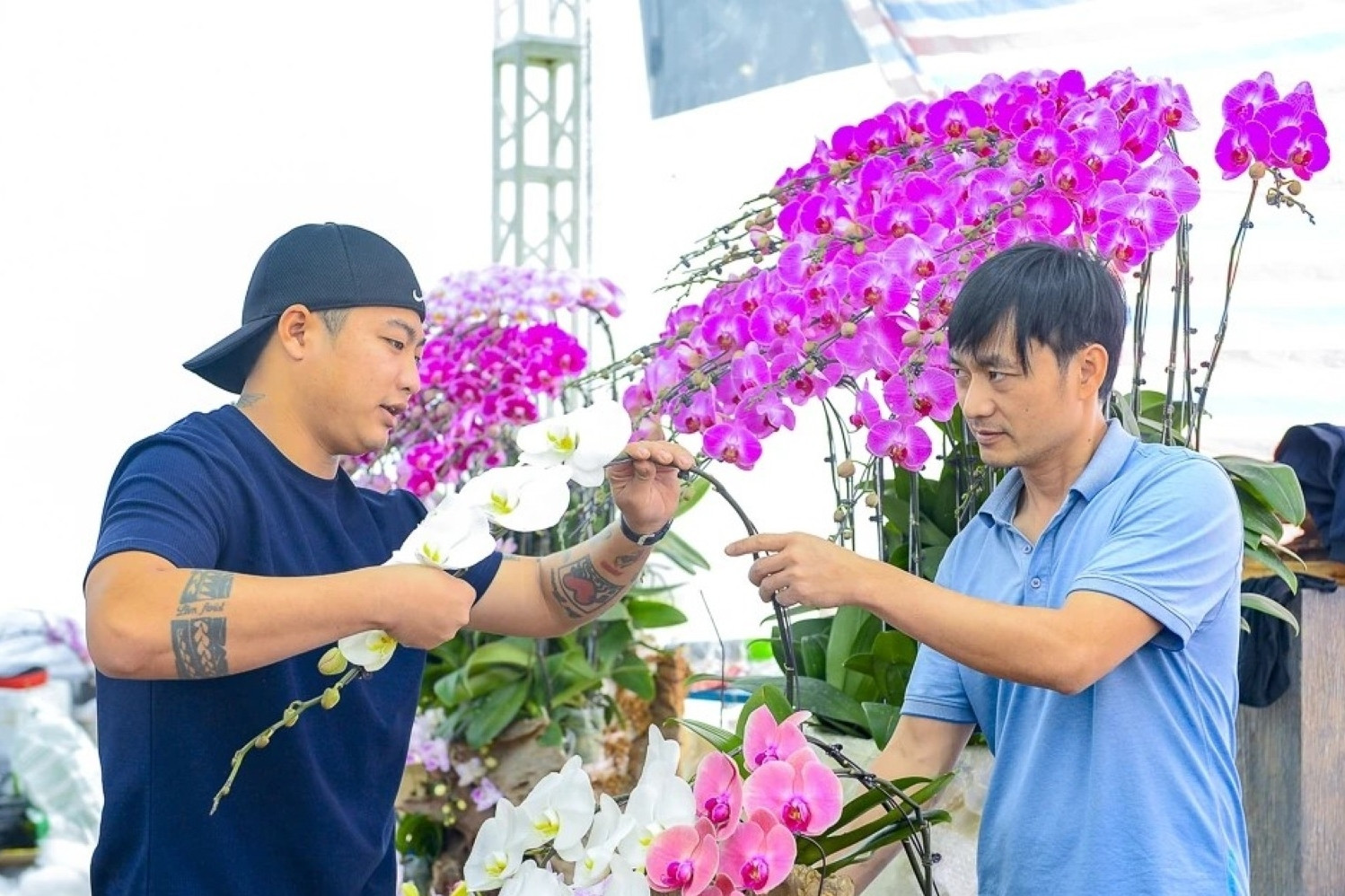 Nghề 'đếm cành lấy tiền' hốt bạc mùa Tết ở Thanh Hóa