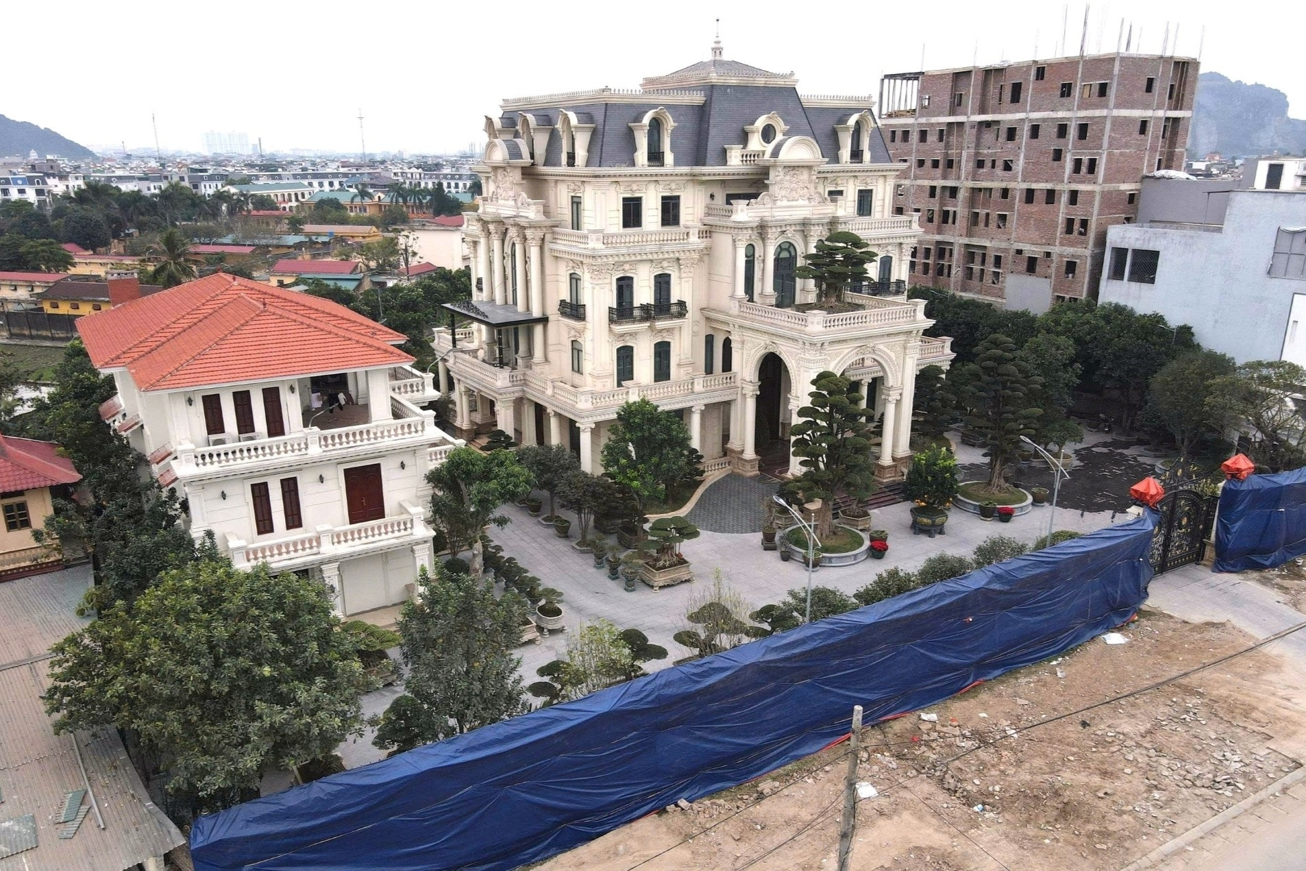 Phá dỡ hàng trăm căn nhà cao tầng để mở rộng Đại lộ đẹp nhất Thanh Hóa