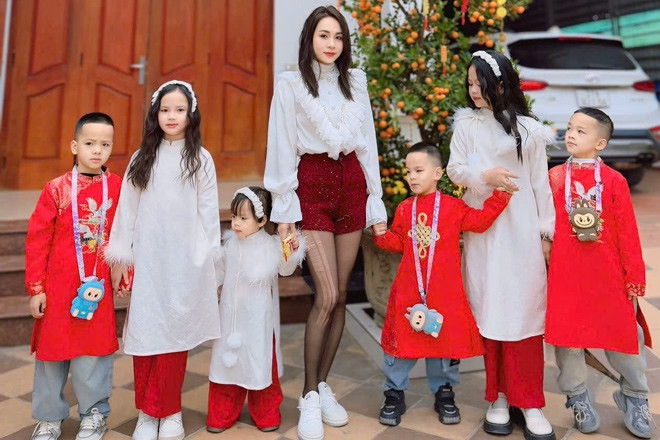 9X sinh liền 6 con ở Nghệ An kể chuyện 'dở khóc dở cười' ngày Tết