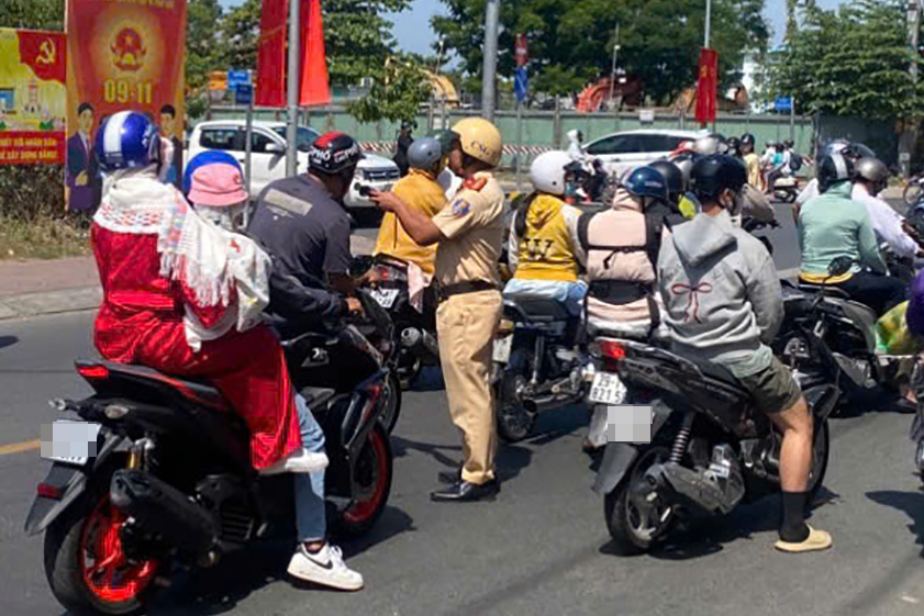 CSGT TPHCM xử lý hơn 1.700 trường hợp vi phạm nồng độ cồn trong 3 ngày Tết