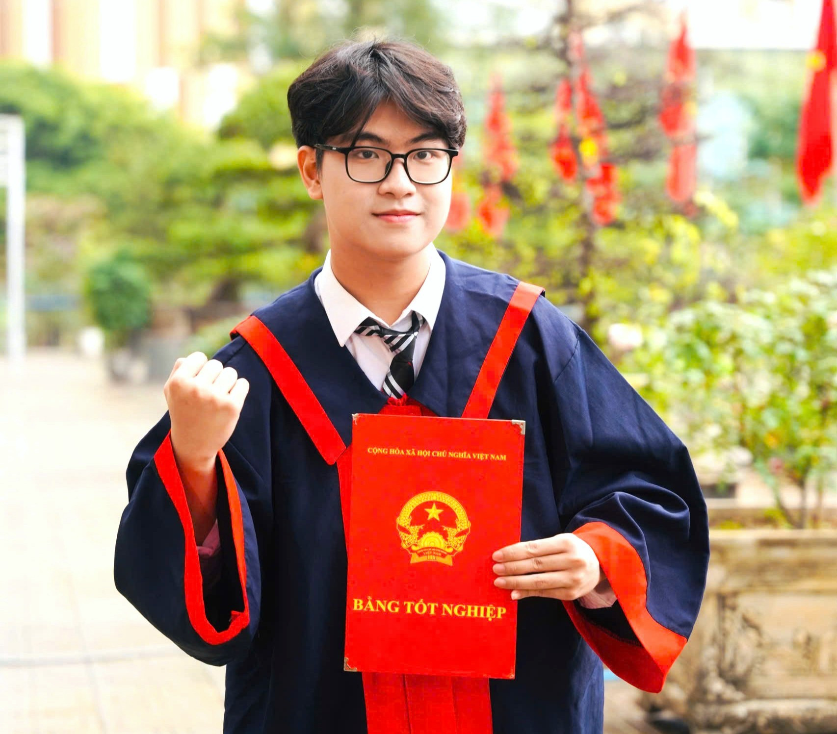 Quán quân Olympia Trần Bùi Bảo Khánh (1).jpg