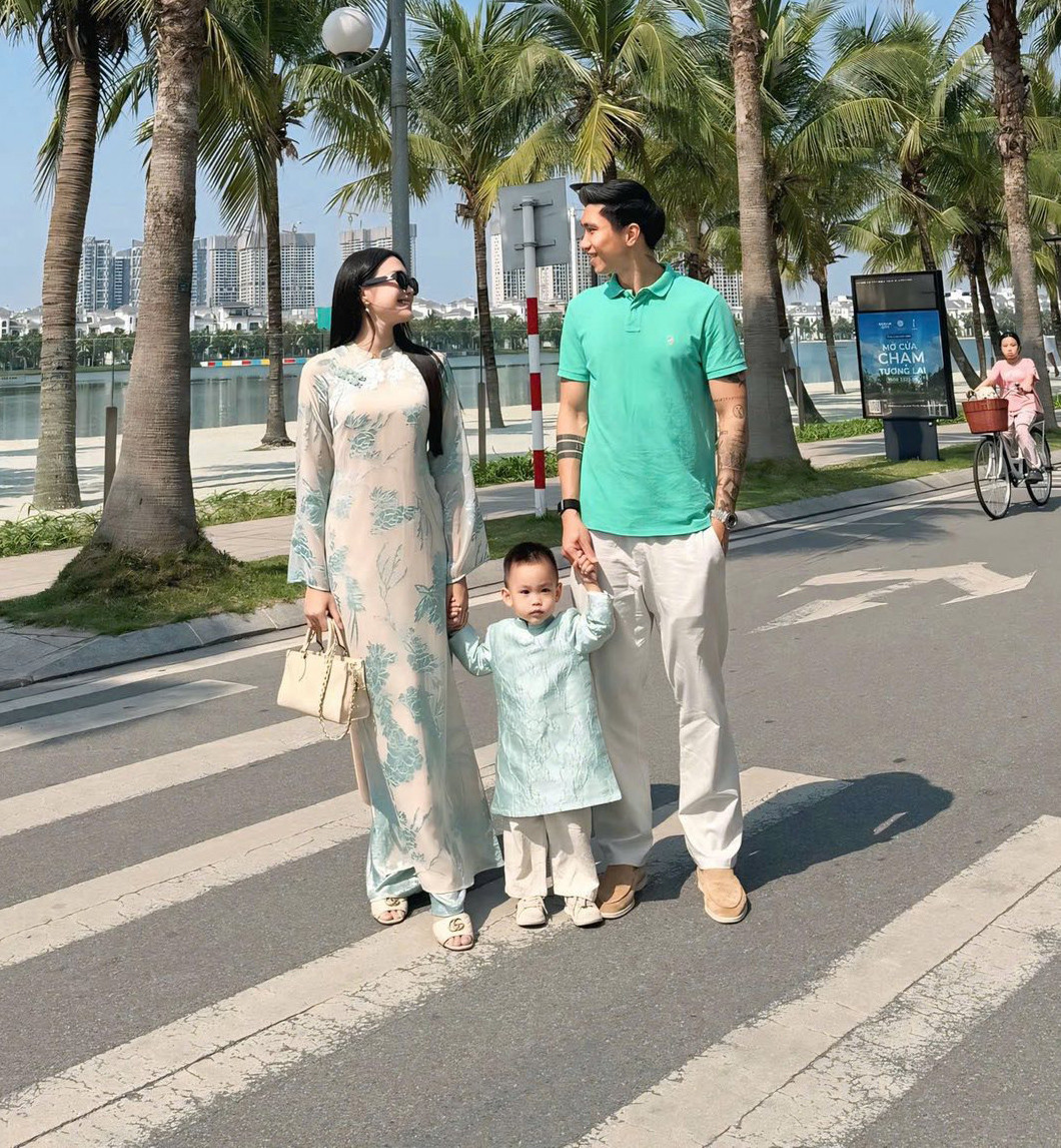 van hau hai my 2.jpg