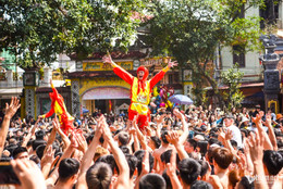 W-lễ hội pháo đồng kỵ_2.JPG.jpg