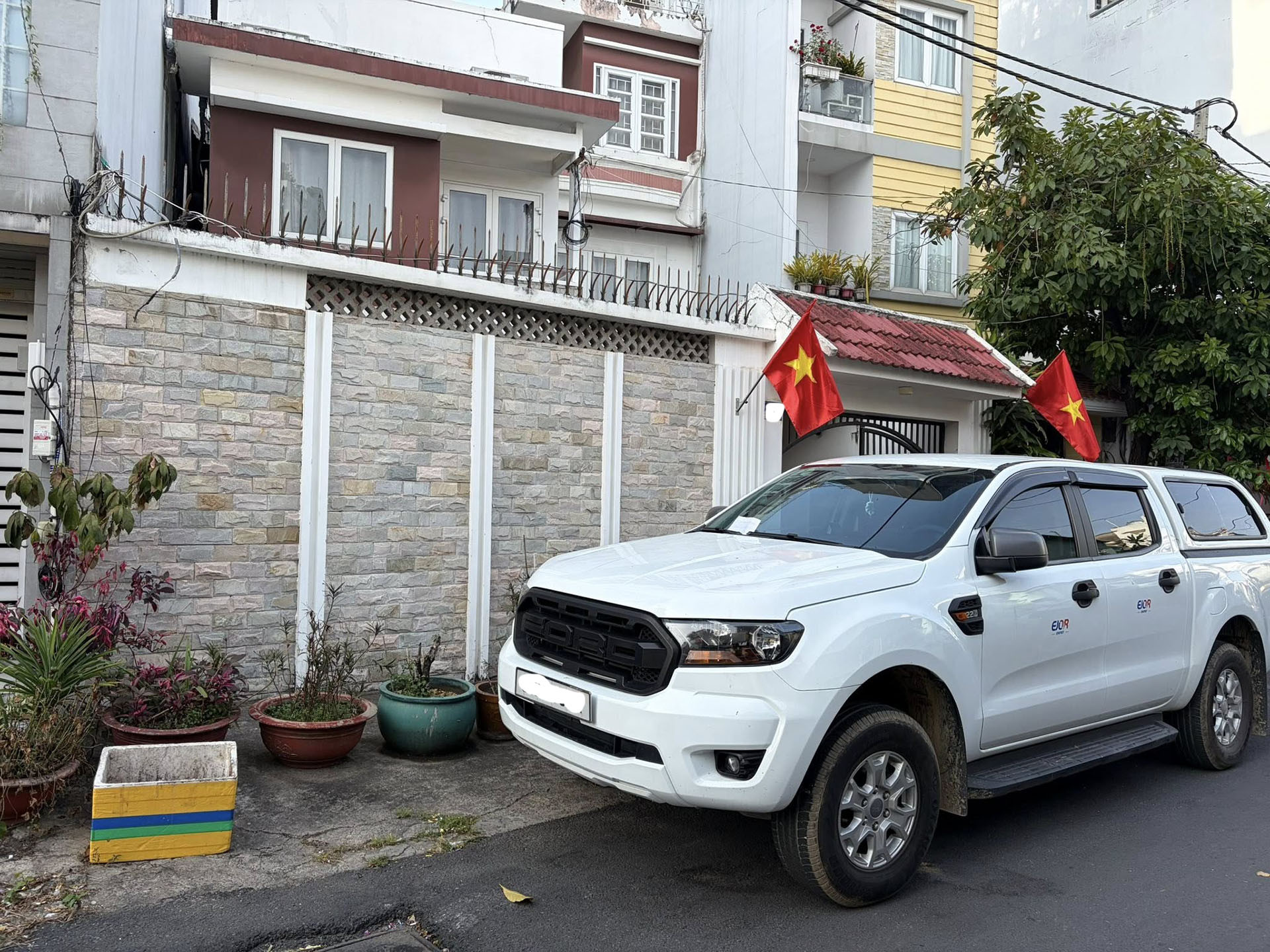 Ford do chan loi 1.jpg