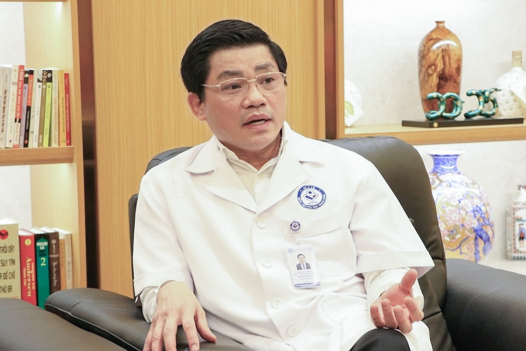 Giáo sư Nguyễn Duy Ánh: Tôi làm quản lý nhưng không rời chuyên môn sản phụ khoa