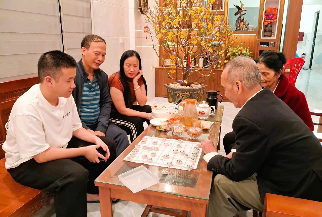 Tết của thủ khoa 2 trường chuyên và giải Nhất quốc gia môn Toán khi mới lớp 10