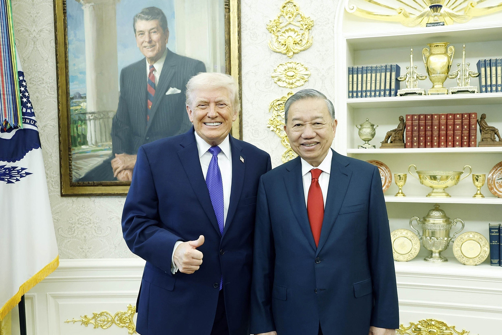 Tổng Bí thư Tô Lâm gặp Tổng thống Mỹ Donald Trump