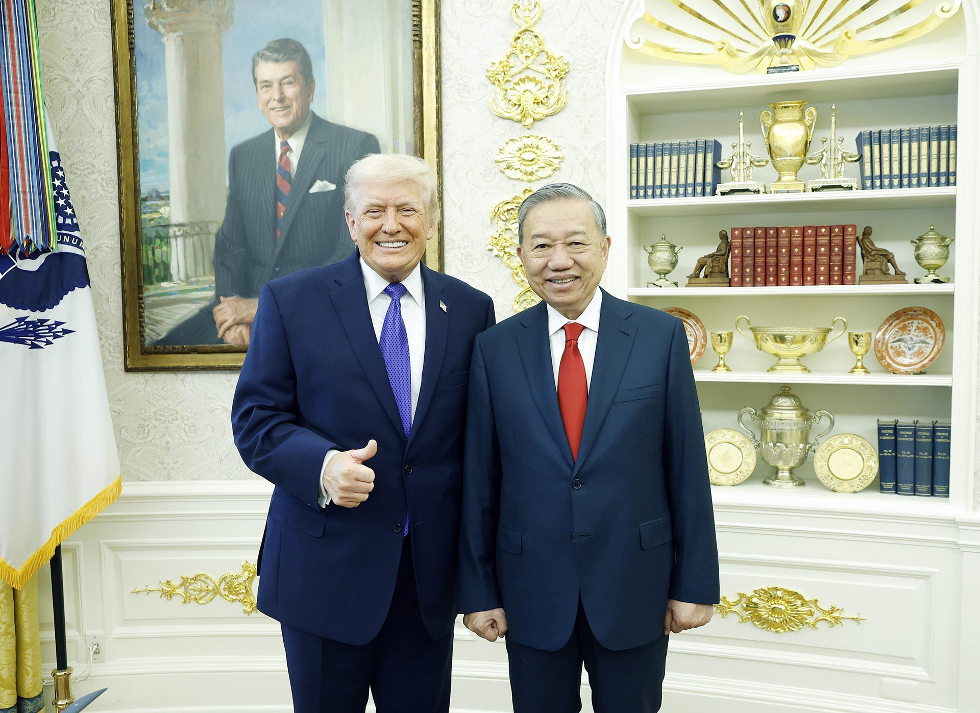 vna_potal_tong_bi_thu_to_lam_gap_tong_thong_hoa_ky_donald_trump_8599948.jpg