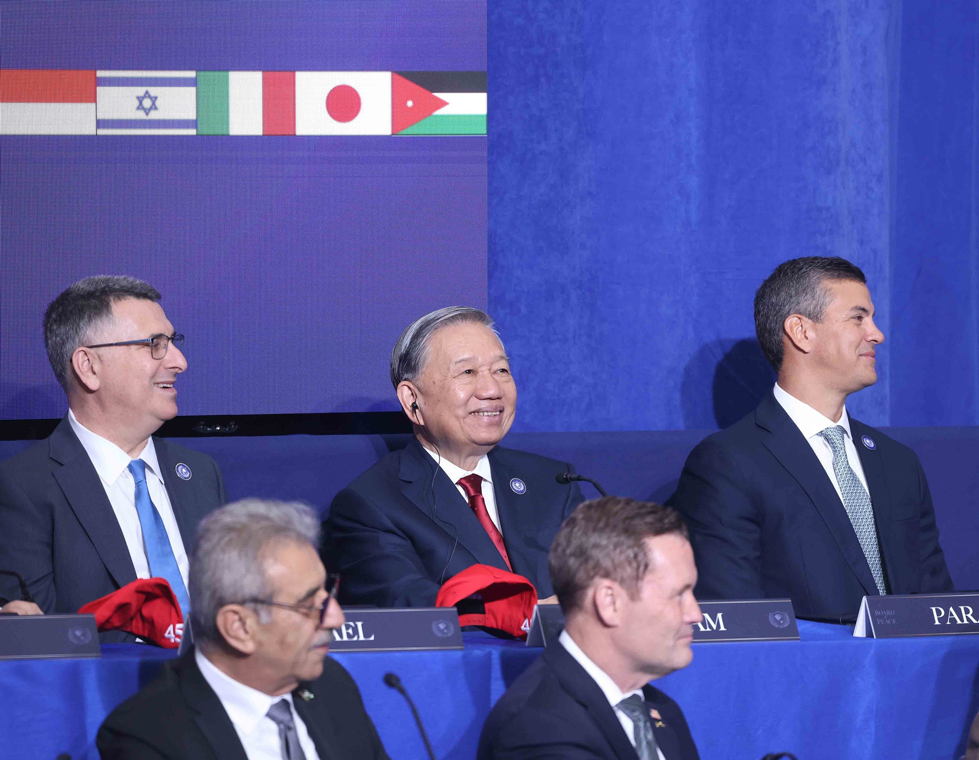 vnapotaltongbithutolamduphienkhaimachoidonghoabinhvegaza8598813 17715435340831851036464.jpg