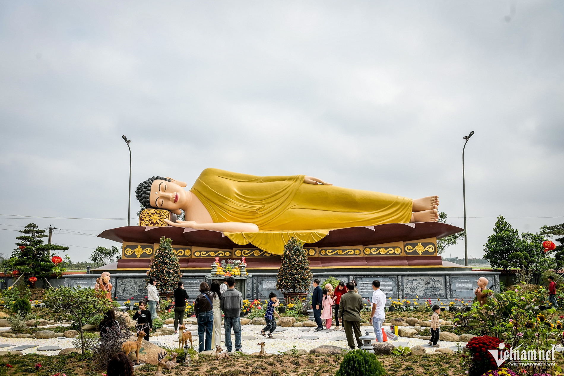 W-chùa Bình A_5.jpg