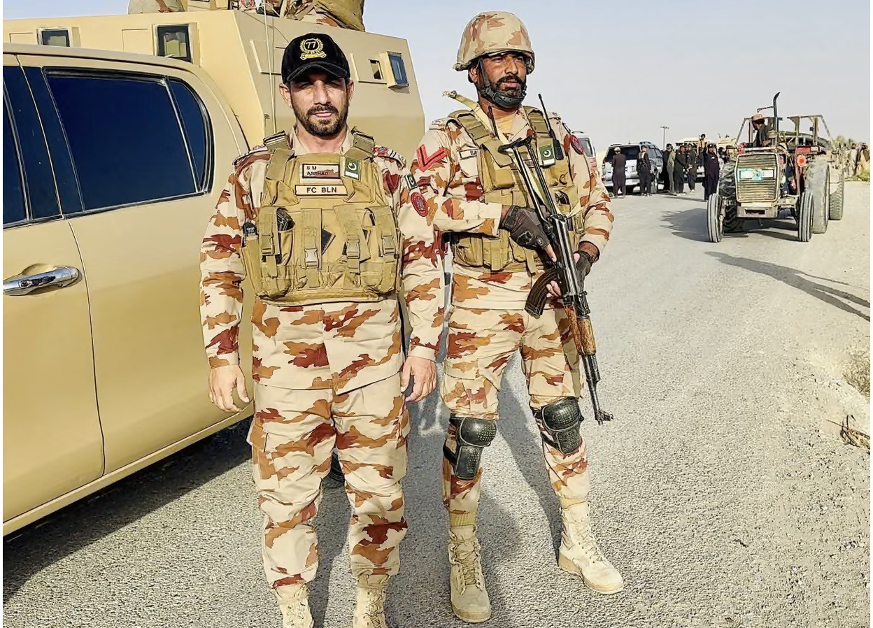 Binh sĩ Pakistan. Ảnh: EPA