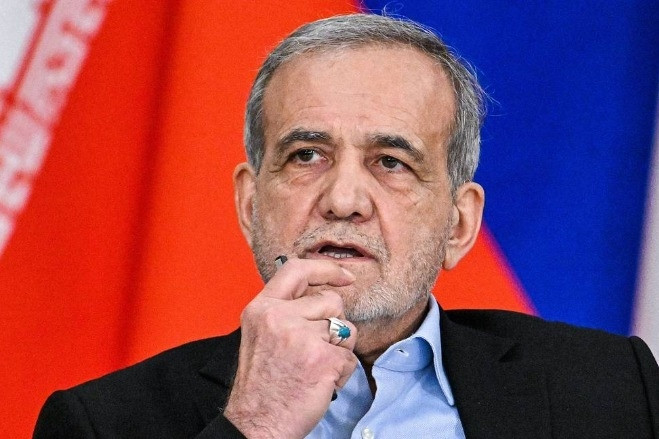 Iran tuyên bố không khuất phục trước sức ép từ Mỹ về chương trình hạt nhân