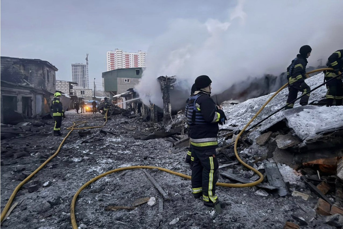 Nổ lớn rung chuyển Kiev sau khi Ukraine hứng loạt tên lửa đạn đạo