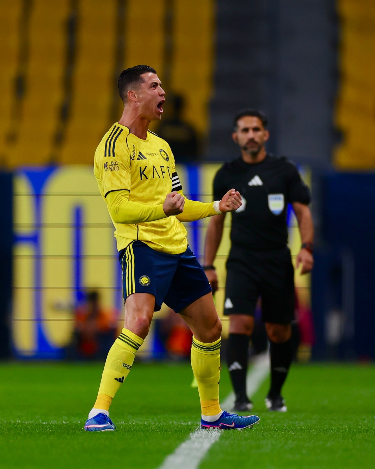 https://static-images.vnncdn.net/vps_images_publish/000001/000003/2026/2/22/ronaldo-al-nassr-4-242.jpg