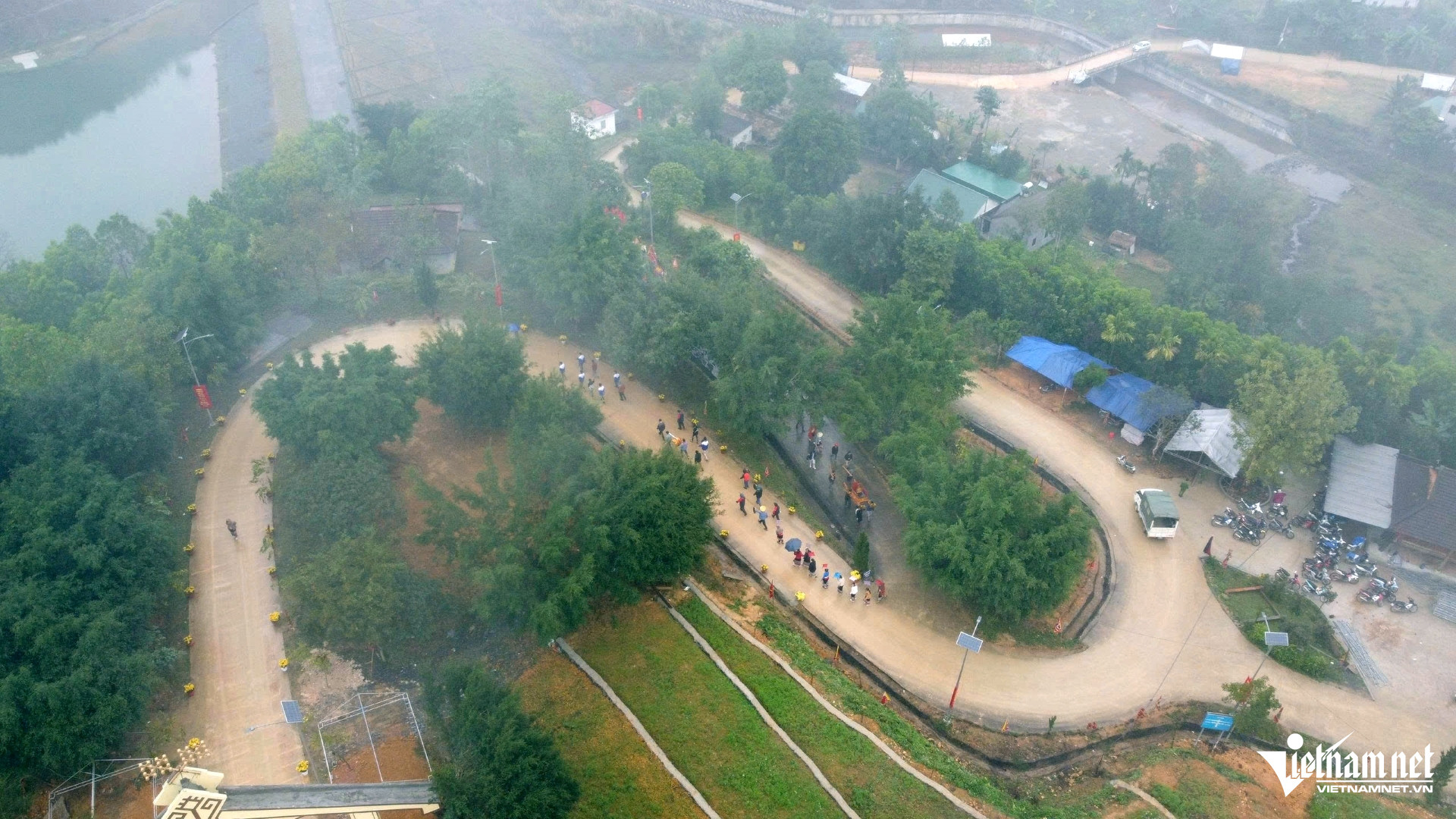 W-a2Không gian huyền ảo.jpg